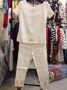 精品時尚毛衣與外套批發 優質外貿雜款清倉指南