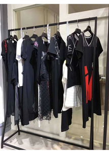 廣西漠西摩女裝折扣貨源批發(fā) 正品剪標尾貨，時尚服飾一站式拿貨