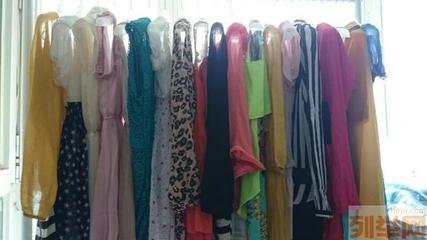 工廠尾貨處理貨源 低價服裝批發的商機與策略